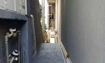 Imagem 6: ALUGA-SE CASA COM 3 CÔMODOS E LAVANDEIRA