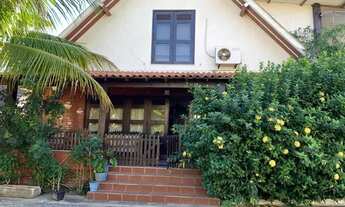 Imagem: Vendo casa em condomínio