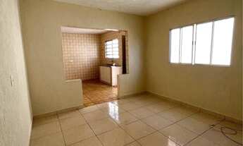 Imagem 7: Sobrado para venda de 340m² subdividido em 2 moradias e 1 salão comercial