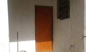 Imagem 3: Casa Vila Iolanda ( Guaianazes) -4 cômodos/ independente/ aceita pet