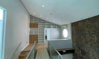 Imagem 4: CASA DUPLEX DE ALTO PADRÃO COM 300M² 3 SUÍTES AMPLAS E CLIMATIZADAS, SALA ESPAÇOSA PARA 2