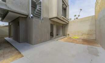 Imagem 3: Casa de Condomínio, 03 Quartos, 03 Vagas, Terraço com Churrasqueira, Capão Raso, Curitiba