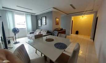 Imagem: Alugo espaçoso apartamento de 2 suítes