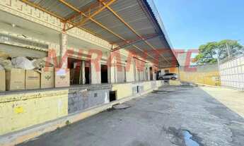 Imagem: Imóvel para venda possui 1795 metros quadrados