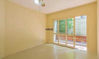 Imagem 5: Apartamento de 2 dormitórios com sacada e ótima iluminação