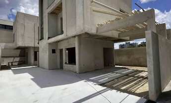 Imagem: SOBRADO TRIPLEX NOVO EM CONDOMÍNIO - SEM