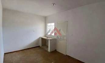 Imagem: Apartamento sobre loja para alugar por R$