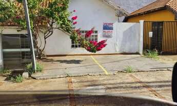 Imagem: Terreno comercial com 2 casas na rua Espírito