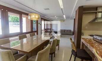 Imagem 3: Casa à Venda - Floresta, 3 Quartos, 315 m2