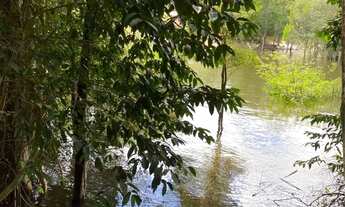 Imagem 2: Terreno na beira do rio