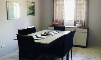 Imagem 2: Casa ampla com piscina no Monte Castelo