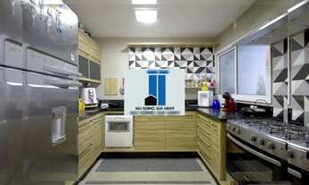 Imagem 3: Casa para Venda em Cotia, GRANJA VIANA, 4 dormitórios, 2 suítes, 3 banheiros, 2 vagas