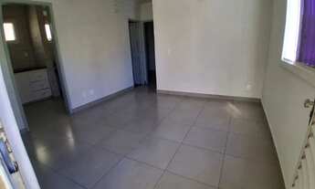 Imagem 4: Vendo apartamento 2 quartos com armário, EMBRAH, Chácaras Tubalina - Uberlândia-MG