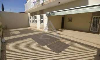 Imagem: Casa à venda e para alugar em Campinas