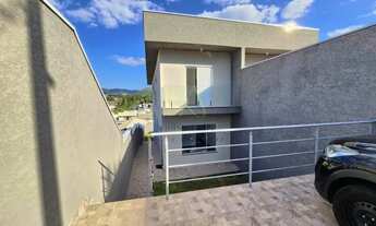 Imagem 2: Casa para Venda em Atibaia, Jardim do Lago, 3 dormitórios, 3 suítes, 4 banheiros, 2 vagas