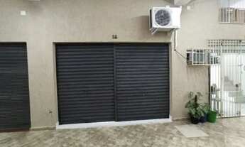 Imagem: Sala em galeria comercial na Praça da Árvore