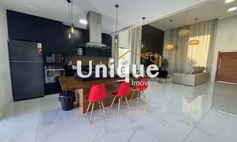 Imagem 5: Belíssima casa no Alphaville com 240m² à venda por R$ 1.590.000,00