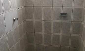 Imagem 6: Casa de esquina, ampla, ótima localização e preço acessível