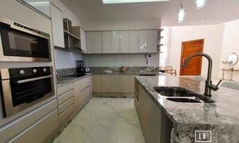 Imagem 4: Casa de Alto Padrão Apaixonante no Condomínio Vale dos Cristais em Macaé! 04 quartos/sendo