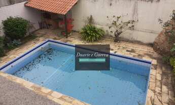 Imagem 2: Ampla Casa com Piscina, Garagem tipo salão de Festas