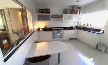 Imagem: MUITO PRÓX. COLÉGIO DANTE ALIGHIERI E