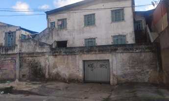 Imagem 2: Prédio com 3 apartamentos, área total 420m², garagem - paripe