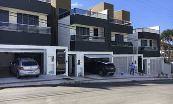 Imagem: Sobrado de 233m² de 3 suites c/ Hidro no