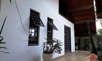 Imagem 6: Caso no Terceiro Lago, ao lado do Solo Sagrado