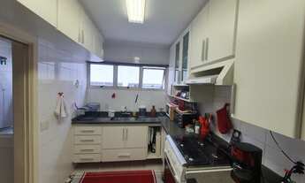 Imagem 7: Lindo e reformado apartamento de dois dormitórios com uma vaga de garagem, em Cerqueira Ce