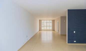 Imagem 2: Casa para venda tem 225 metros quadrados com 3 quartos em Vila Cordeiro - São Paulo - SP