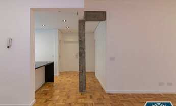 Imagem 7: More na Rua Frei Canecas. Apartamento todo reformado!