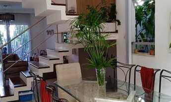 Imagem 3: Casa de condomínio para venda com 220 metros quadrados com 4 quartos