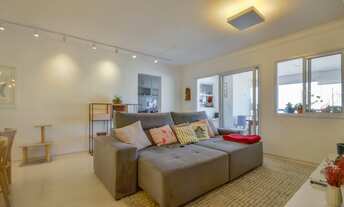 Imagem 2: Apto. com 2 suítes, todo reformado, de 89m² com 3 vagas na Vila Romana