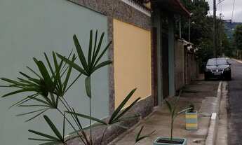 Imagem: AMPLO TERRENO COM 4 IMÓVEIS ( casas