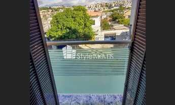 Imagem 7: Sobrado para venda tem 125 metros quadrados com 2 quartos