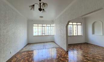 Imagem 4: Apartamento para aluguel e venda tem 207 m², sala com 3 ambientes, 3 quartos