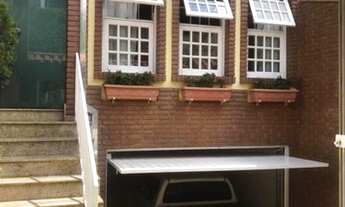 Imagem 4: Sobrado para aluguel e venda tem 159 metros quadrados com 3 quartos