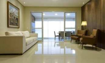 Imagem 6: Apartamento para venda possui 213 metros quadrados com 4 quartos