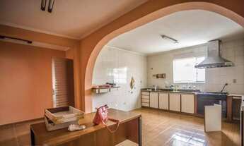 Imagem 5: Sobrado para venda possui 227 metros quadrados com 3 quartos em Vila Santa Catarina - São