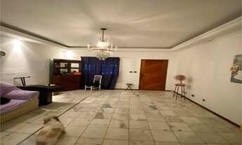 Imagem 5: Casa para venda possui 200 metros quadrados com 3 quartos