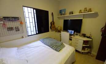 Imagem 2: Casa para venda com 130 metros quadrados com 3 quartos em Cidade Jardim - Uberlândia - MG