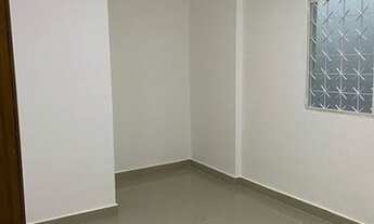 Imagem 3: Pâmela - Belíssima casa no bairro Caiçara