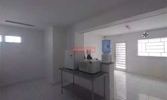 Imagem 5: Sobrado com 3 dorm , sala 2 ambiente, 2 Wcs, cozi, area s., 1 vaga. Otimo local