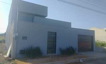 Imagem: Casa a venda 3 suítes, 300m², Piscina