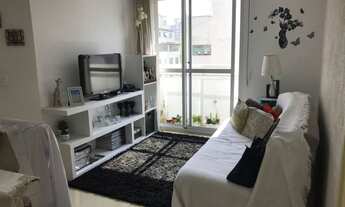 Imagem: Apartamento de 2 dorms todo decorado na