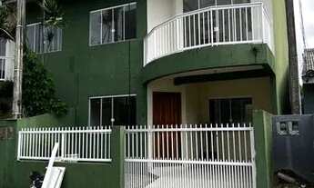 Imagem: Aluguel anual sobrado Meia Praia