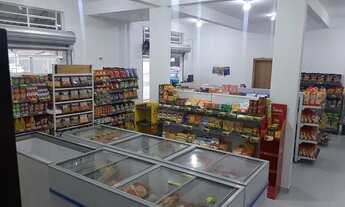 Imagem 4: Gula com Equipamentos e Estoque em Funcionamento