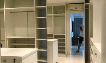 Imagem 11: Casa de condomínio para venda tem 700 metros quadrados com 5 quartos