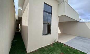 Imagem 2: Casa para venda possui 200 metros quadrados com 3 quartos em Jardim Itália - Anápolis - GO