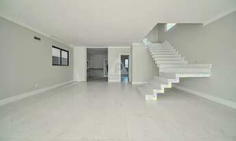 Imagem 5: Maravilhosa casa triplex com cinco quartos suítes na Barra da Tijuca!